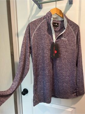 NWT Weatherproof Hanging Rock Golf Club (Salem, VA) Women's  Quarter-Zip